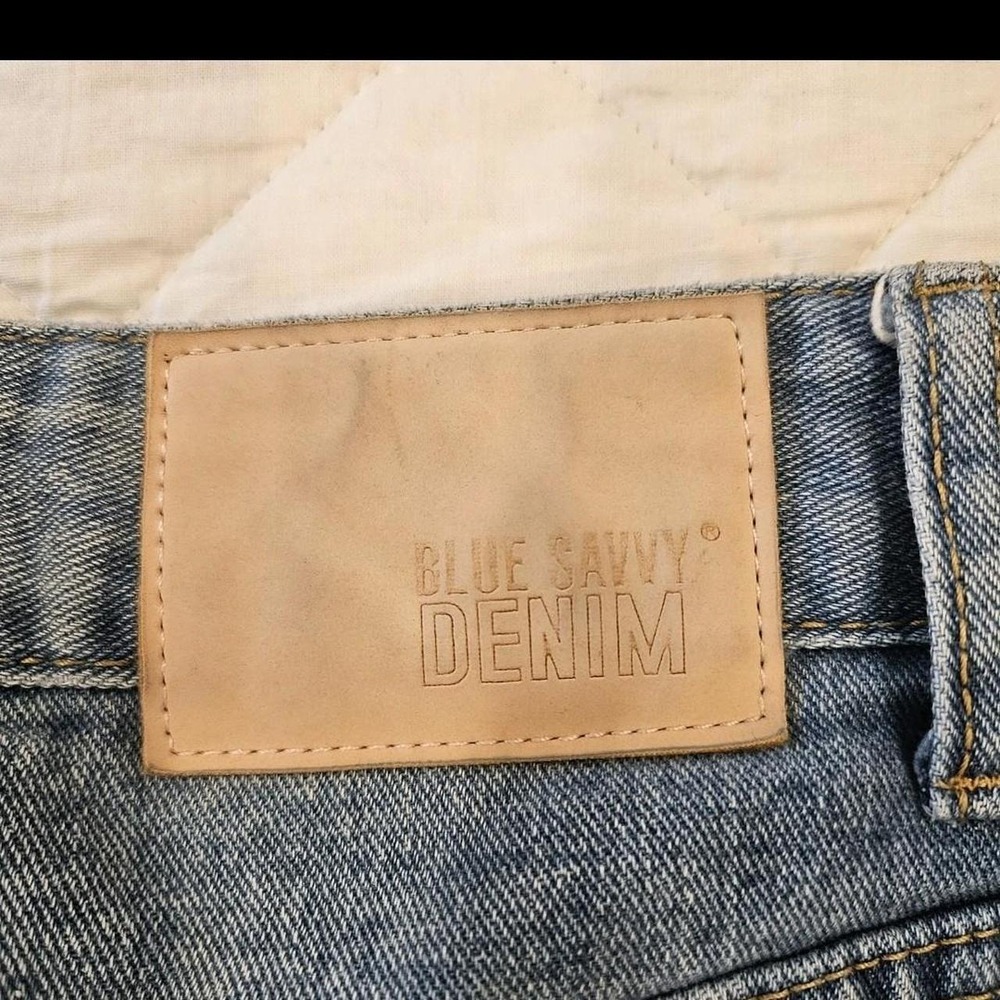 Blue Savvy High Rise Mom Jeans Light Wash Distressed Size 9/29 Juniors - Picture 5 of 8